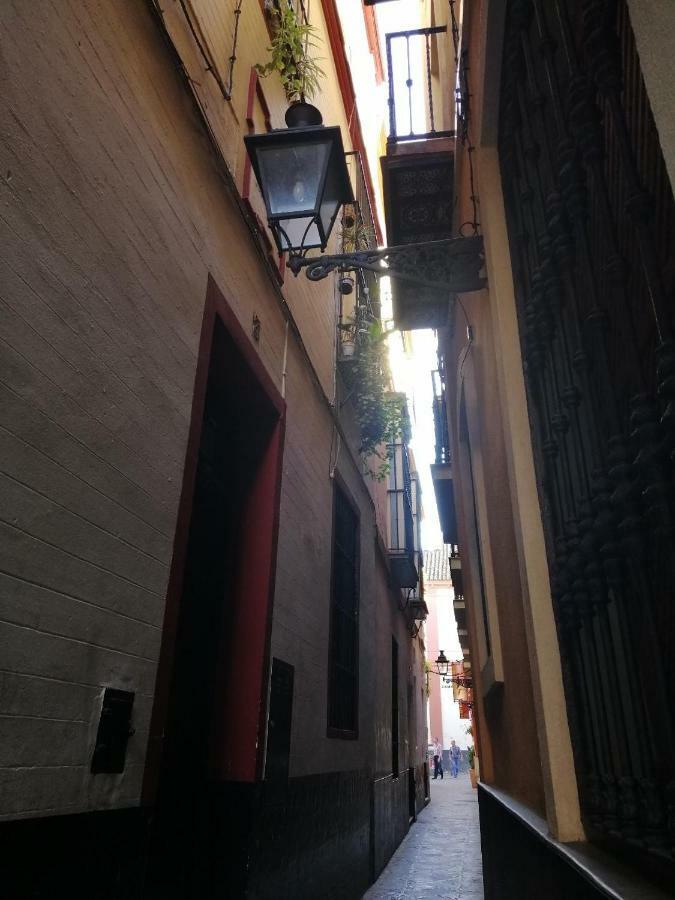 Apartamento Callejon Del Beso Sevilla Buitenkant foto